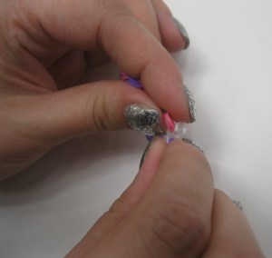 rubberband_bracelet_26